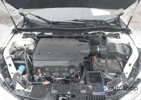 2016 Honda Accord Touring из США, поврежденный, VIN 1HGCR3F95GA019952